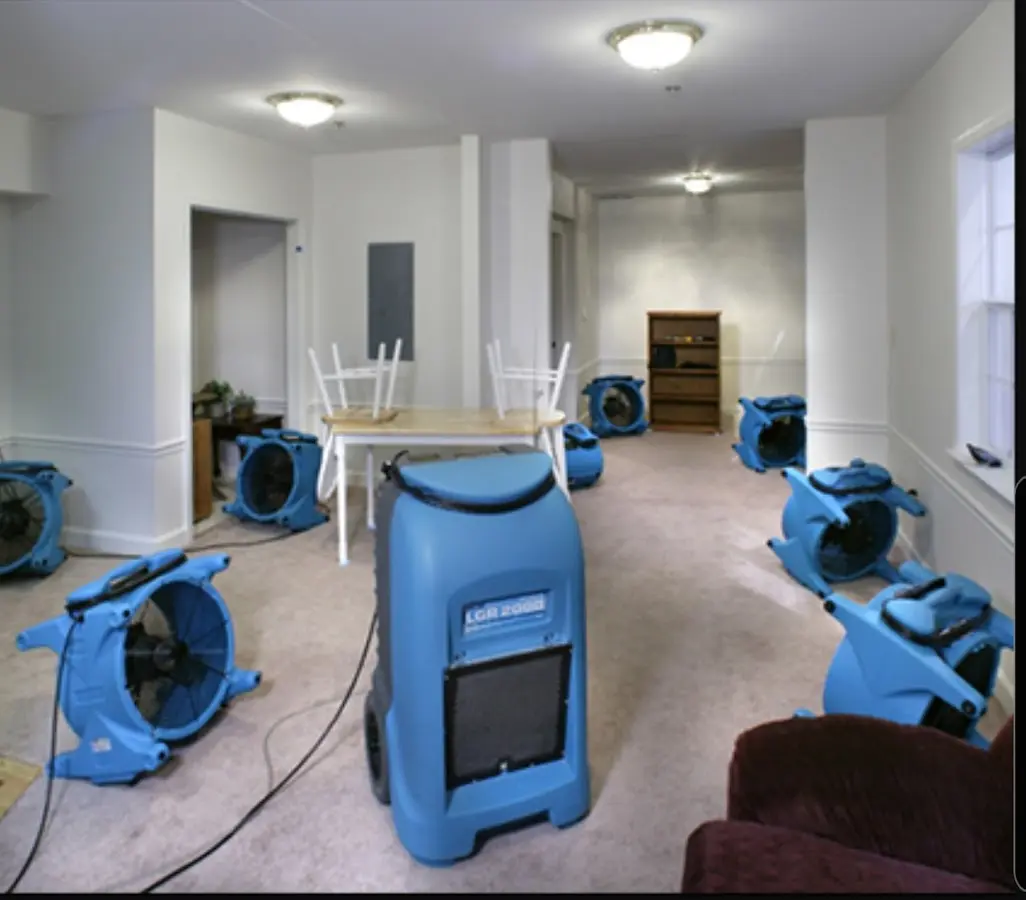 Air movers and dehumidifier setup for Water Extraction & Removal in Taneytown